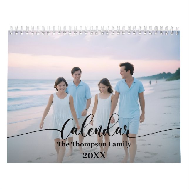 Einfache moderne 14-Fotos-Familie 2025 Kalender (Titelbild)