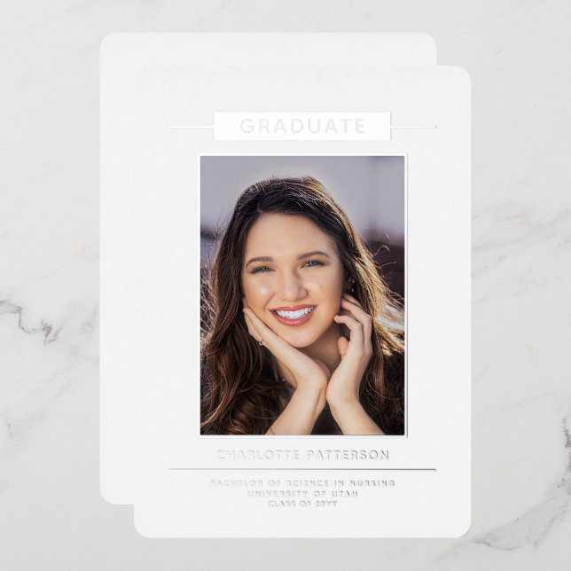 Einfache moderne Abschluss Foto Silver Script Folieneinladung (Vorderseite/Rückseite)