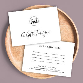 Einfache moderne Ausgabe des Geschenkgutscheins fü