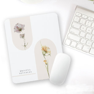 Einfache moderne Boho-Wildblumen auf Weiß Mousepad