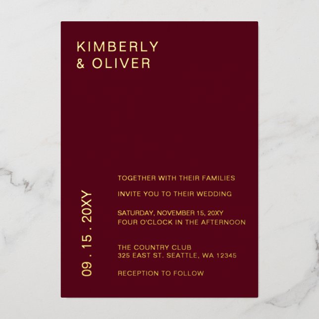Einfache moderne Minimal-Burgundy-Hochzeit Folieneinladung (Vorderseite)