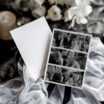 Einfache moderne Minimalistische 3-Foto Hochzeit D Dankeskarte<br><div class="desc">Diese elegante und zeitlose Karte zeichnet sich durch ein minimalistisches Design aus und bietet eine gepflegte Leinwand, um Ihren herzlichen Dank zu vermitteln. Die Einfachheit der Karte ermöglicht es Ihnen, die Bühne im Zentrum zu nehmen, sodass Sie sich nach Ihrem Hochzeitstag für Ihre Dankbarkeit entscheiden können. Diese Karte ist sorgfältig...</div>