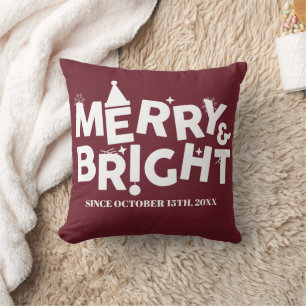 Einfache moderne Typografie Frohe Weihnachtsfeier Kissen