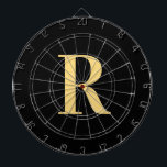 Einfache Monogram, Modern Black Gold Dartscheibe<br><div class="desc">Das ist ein einfaches, modernes, personalisiertes Monogramm-Design. Dieses stilvolle Design in trendigem Schwarz und Gold mit stilvoller Typografie. Es eignet sich hervorragend für ein personalisiertes Geschenk oder eignet sich als stilvolle Ergänzung zu den Spielzimmereinrichtungen. Fügen Sie einfach Ihren Anfangsbuchstaben hinzu, indem Sie ihn in dieses Textfeld eingeben. Karo aus dem...</div>