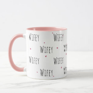Einfache Niedliche kleine Herzen + "Wifey"-Text Tasse