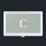 Einfache Personalisierte Monogramm und Name in Grö Visitenkarten Dose<br><div class="desc">Einfaches Personalisiertes Monogramm und Name im Fall "Grüne Visitenkarte"</div>