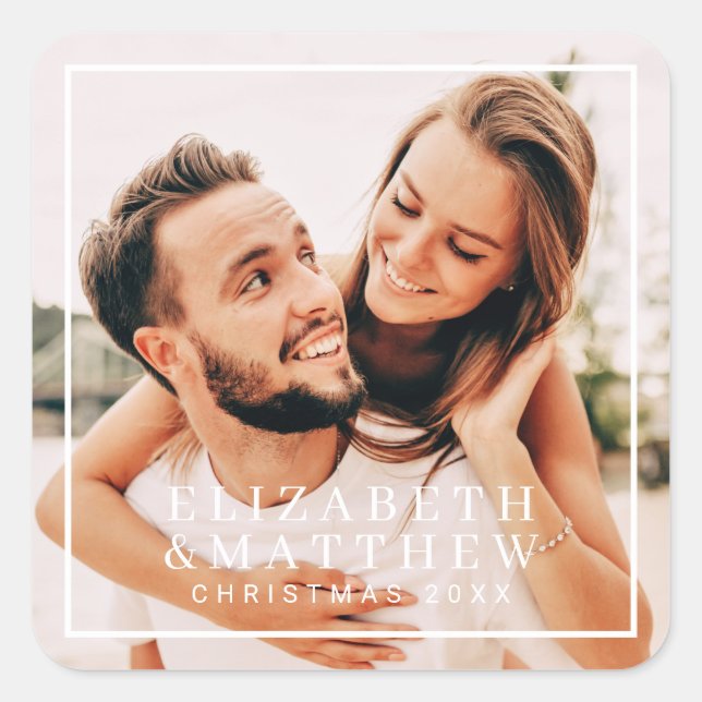 Einfache Rahmen Moderner Chic Couple Foto Urlaub Quadratischer Aufkleber (Vorderseite)