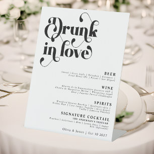 Einfache Retro Betrunken in Liebe Wedding Bar Menu Sockelschild