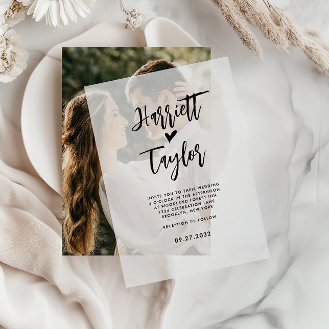 Einfache romantische Hochzeit (Von Creator hochgeladen)