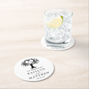 Einfache Schwarz-Weiß-Monogram-Herz-Hochzeit Runder Pappuntersetzer