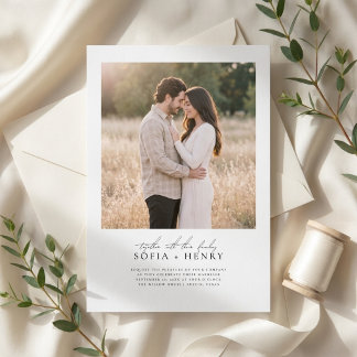 Einfache schwarze und weiße Skript-Foto-Hochzeit i Einladung