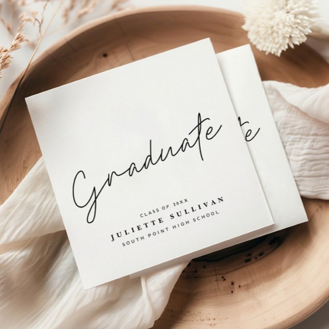 Einfache Script-Schwarz-Weiß-Graduierungspartei Serviette (Simple graduate script black and white graduation party napkins.)