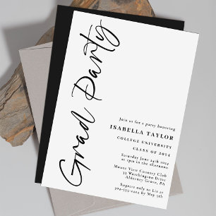 Einfache Stylish Script Schwarz-weiß Graduation Pa Einladung
