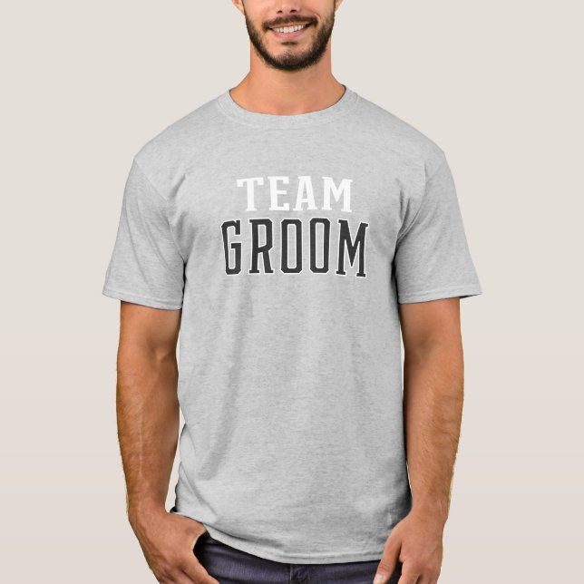 Einfache Team Groom Wedding Typografy | T-Shirt (Vorderseite)