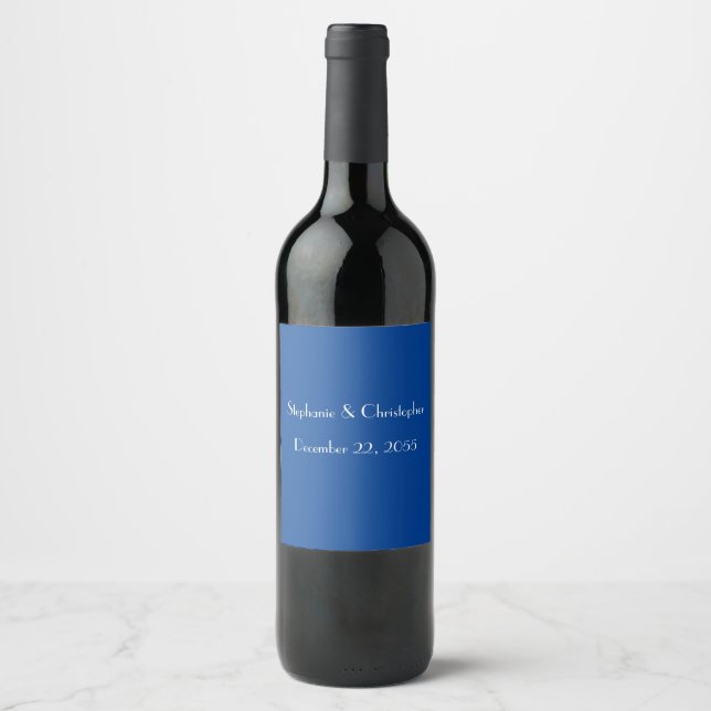 Einfache tiefblaue und weiße Gastgeschenk Hochzeit Weinetikett (Vorderseite)