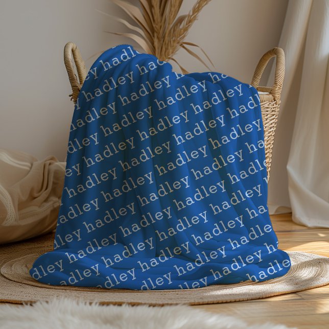 Einfache Typografie Namens-Fleece-Decke Fleecedecke (Von Creator hochgeladen)