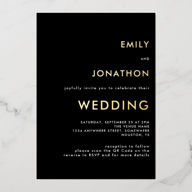 Einfache Typografie Wedding Black Gold Real Folieneinladung (Vorderseite)