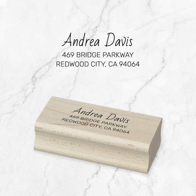 Einfache Typograpy-Adresse 02. Script-Schriftart. Gummistempel (Modern, simple script typography wooden return address stamp.)