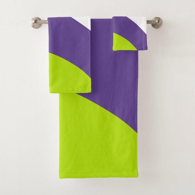 Einfache Waves in Kalkgrün und Lila Badhandtuch Set (Insitu)