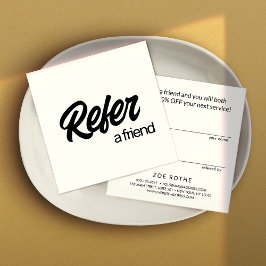 Einfache weiße Refer-a-Friend-Empfehlungskarte Empfehlungskarte