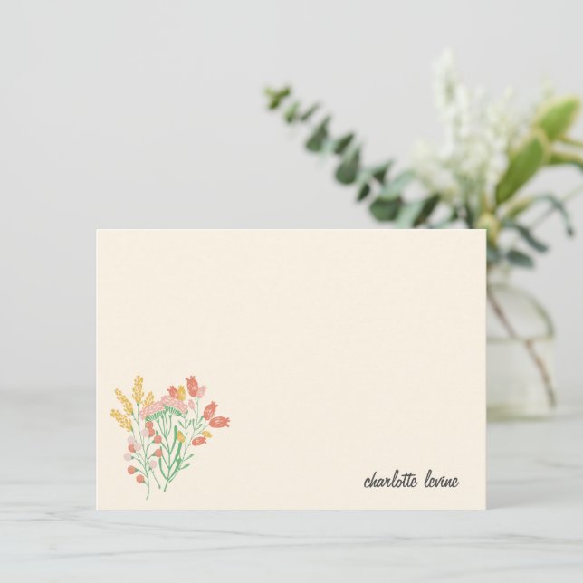 Einfache Wildblumen mit Blumenbezug Personalisiert Dankeskarte (Stehend Vorderseite)
