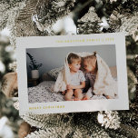 Einfache Wünsche | MINIMALISTISCHES FOTO Folien Feiertagskarte<br><div class="desc">Diese modernen und minimalistischen Urlaubsfotos enthalten zwei Ihrer beliebtesten persönlichen Fotos,  mit einem eleganten Goldfolientext,  der "Frohe Weihnachten" sagt.</div>