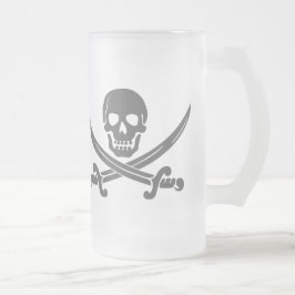 Einfacher lächelnder Piraten-Schädel mit Mattglas Bierglas