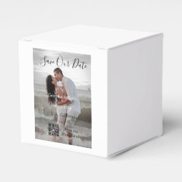 Einfacher minimaler QR-Scancode für Speicherdatum Geschenkschachtel