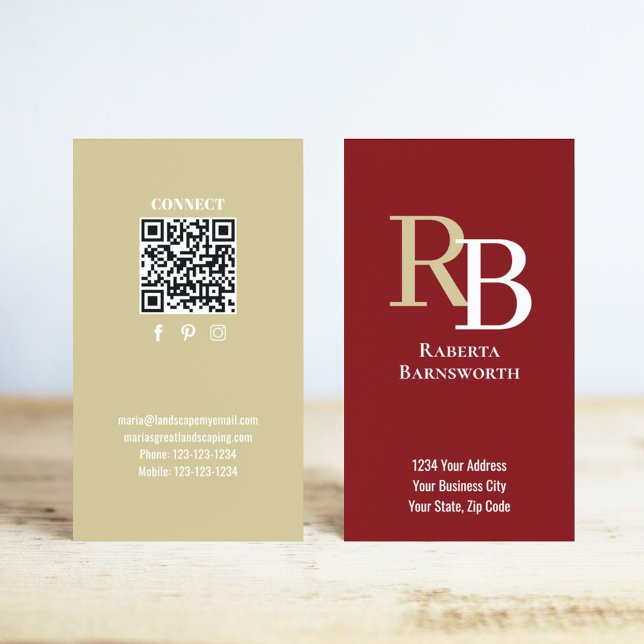 Einfacher Monogramm-QR-Code Burgund | Verbinde dic Visitenkarte (Burgundy and gold monogram business card.)
