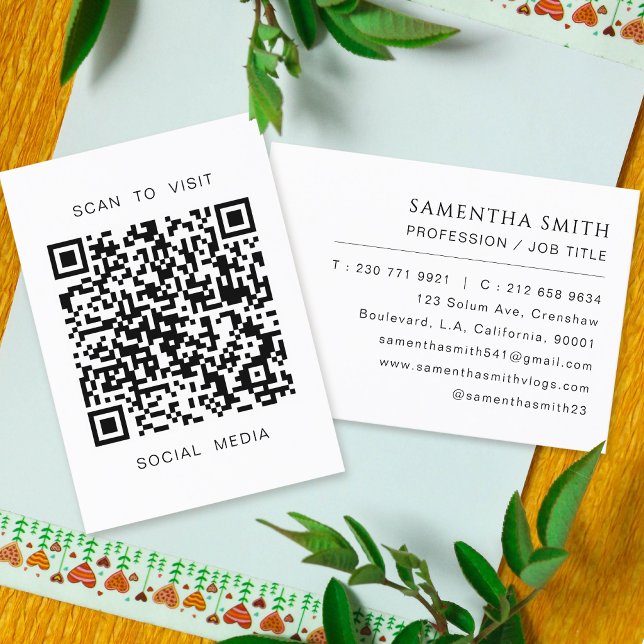 Einfacher professioneller minimaler QR-Code  Visitenkarte (Von Creator hochgeladen)
