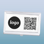 Einfacher QR-Code für die Werbung mit Logos Visitenkarten Dose<br><div class="desc">Einfaches Logo und QR-Code,  um Ihr Unternehmen zu fördern. Ersetzen Sie das Logo und den QR-Code durch Ihren eigenen,  um ihn anzupassen. Minimalistisch und beruflich,  um Ihre Marke widerzuspiegeln.</div>