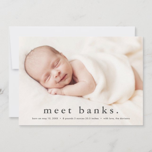 Einfacher Typography Baby Foto Birth Ankündigung (Vorderseite)