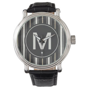 Einfacher Zeichen-Schritt zwei des Monogramm-  Armbanduhr