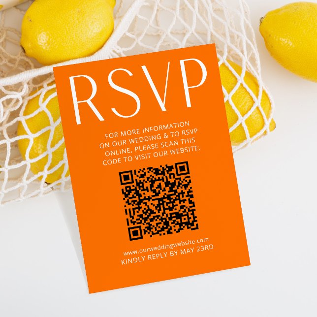 Einfaches Bright Orange Wedding RSVP Online QR Cod Karte (Von Creator hochgeladen)