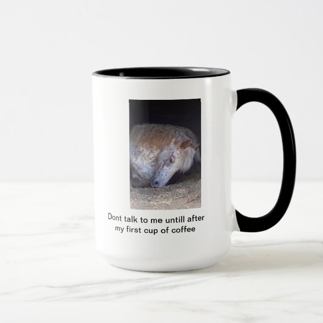Einfaches britisches gepunktetes Pony Tasse (Rechts)