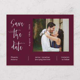 Einfaches Burgund-Foto QR-Code Save the Date Postkarte