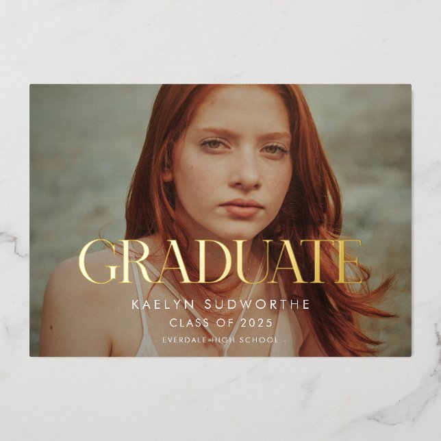 Einfaches elegantes Abschluss Foto Gold Folieneinladung (Vorderseite)
