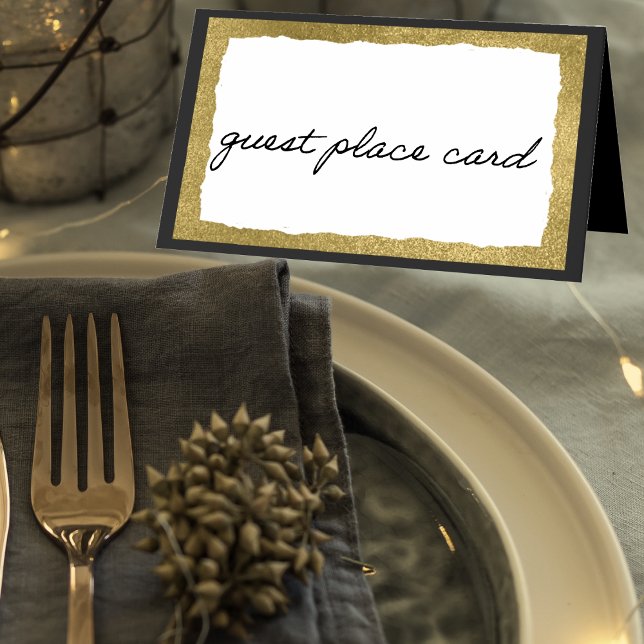 Einfaches Elegantes klassisches Goldenes Schwarzes Platzkarte (Modern black gold event guest place card.)