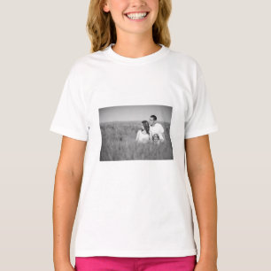 Einfaches, elegantes Logo für die Firma T T-Shirt
