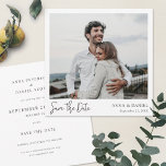 Einfaches elegantes modernes Foto Hochzeit rettet  Einladung<br><div class="desc">Diese einfache, stilvolle moderne Foto Hochzeit speichern Sie die Datumskarte Vorlage enthält Ihre Namen und Datum unter Ihrem Foto. Das Save the Date schwarze Skript auf der Vorderseite ist ein Bild und kann nicht verändert werden. Sie können den Schriftart, die Zeichensetzung oder die Farbe ändern, die für verschiedene andere Textelemente...</div>