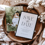 Einfaches elegantes Schwarz-weißes Skript-Foto Save The Date<br><div class="desc">Das einfache Elegant Schwarz-weiß Script Foto verfügt Save the Date über eine fette,  solide Grenze,  die moderne Schrift umgibt,  die auch Kalligraphie-Skripte enthält.</div>