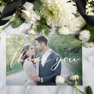 Einfaches elegantes White Script Overlay-Hochzeits Dankeskarte