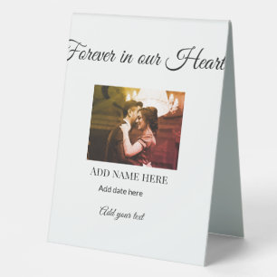 einfaches, farbenfrohes minimales Memory-Beileid Tischaufsteller