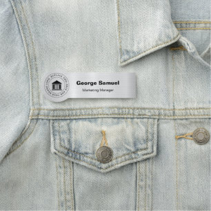 Einfaches Firmenlogo Name Bezeichnung Namensschild