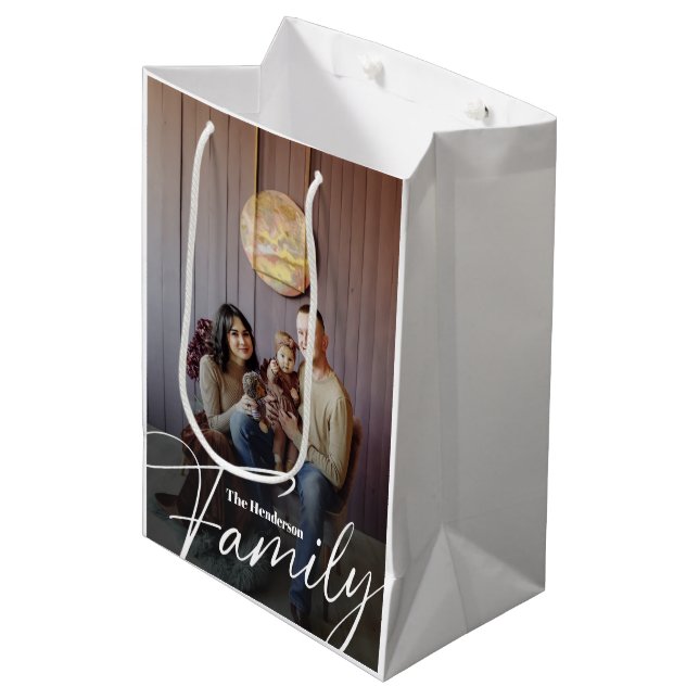 Einfaches Foto benutzerdefinierter Familie Mittlere Geschenktüte (Vorderseite Schrägansicht)