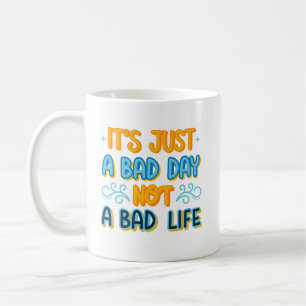 Einfaches fröhliches Sonnenscheinangebot Bright Or Kaffeetasse