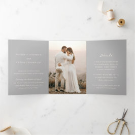Einfaches graues Foto Elegante Hochzeit Dreifach Gefaltete Einladung