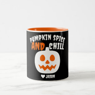 Einfaches Halloween-Orangenkürbis Zweifarbige Tasse