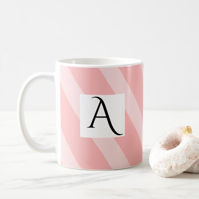 Einfaches hellrosa einzelnes Initial breites Strei Kaffeetasse (Mit Donut)