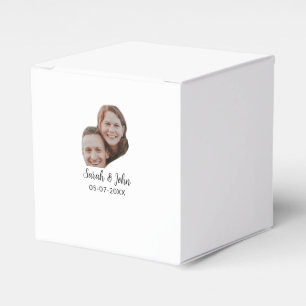 Einfaches Hochzeitsfoto mit Namen und Datum für Pa Geschenkschachtel